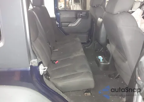 2013 Jeep Wrangler Unlimited Sport z USA, uszkodzony, nr VIN 1C4BJWDG4DL575108